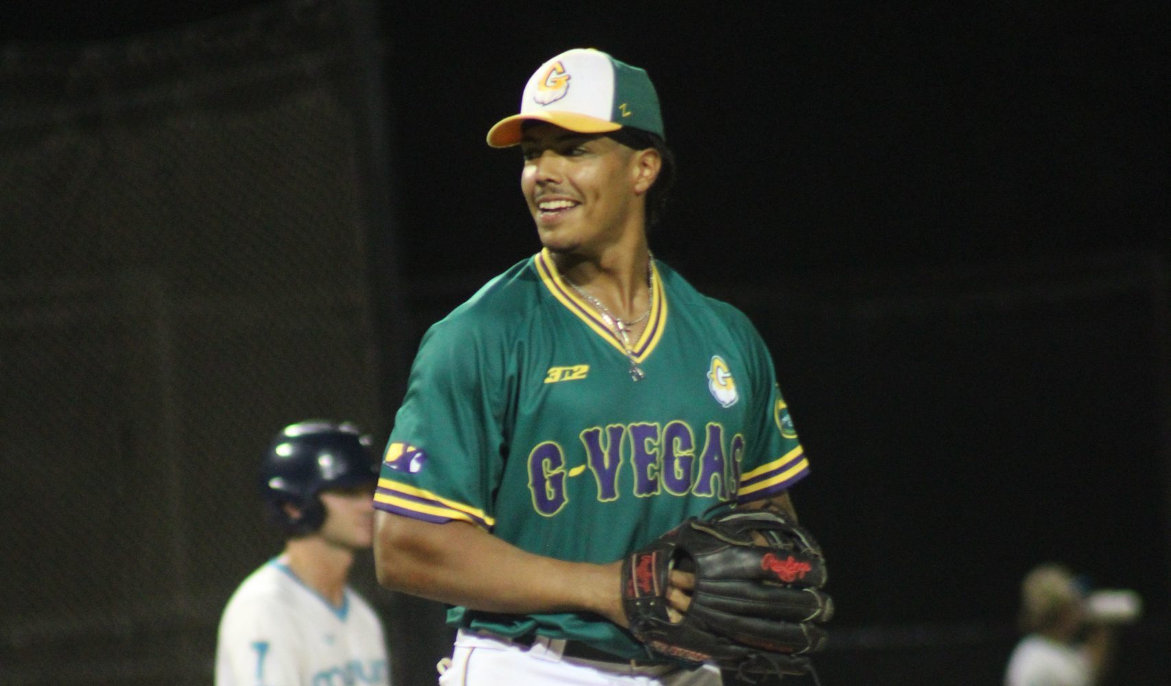 Yard Gnomes Outlast Marlins in Extras, 7-6